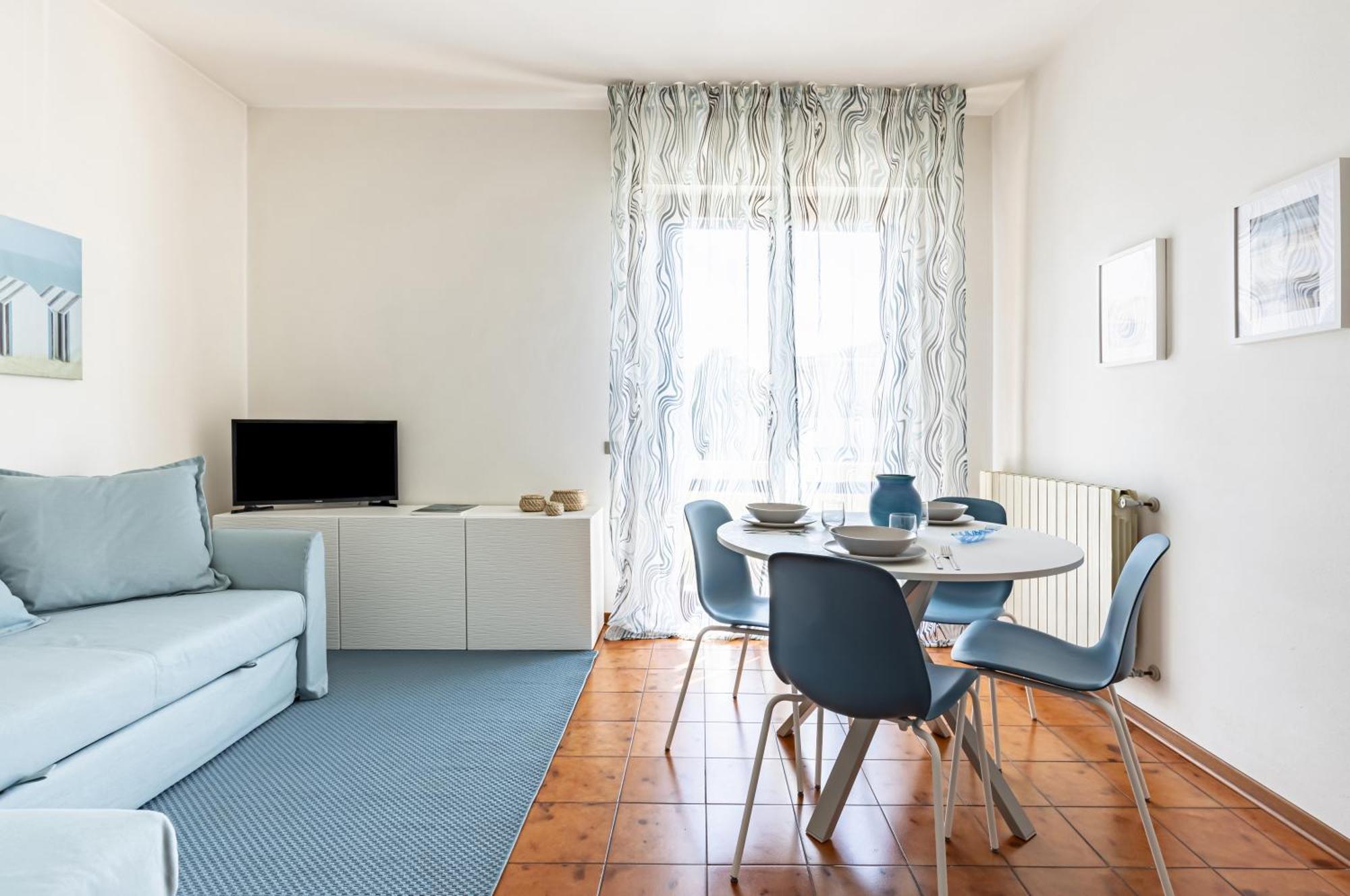 Comfy Apartment With Private Parking Near The Beach! Viareggio Extérieur photo